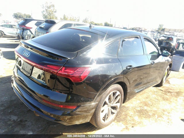 2021 Audi e-tron, VIN: WA11AAGE1MB007164