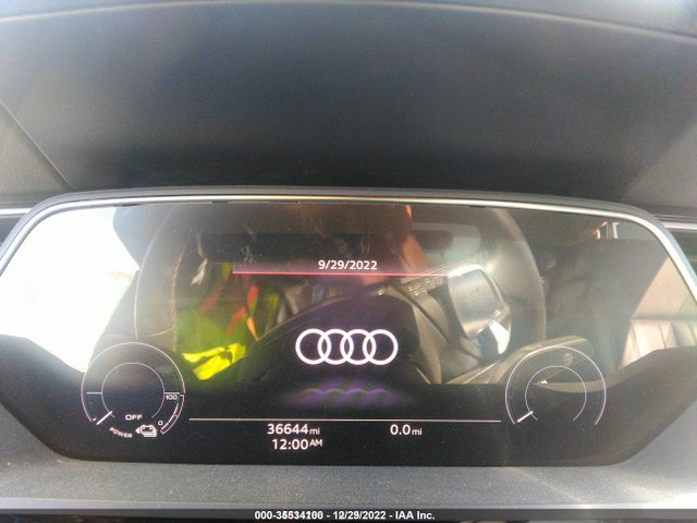 2021 Audi e-tron, VIN: WA11AAGE1MB007164