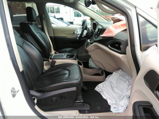 Chrysler Pacifica 2017 2C4RC1EG7HR722755 Image 5