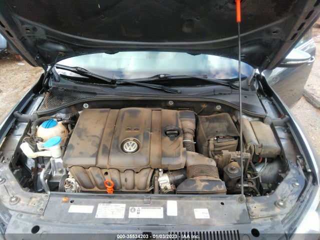 1VWBH7A31CC054555 Volkswagen Passat Se W/sunroof