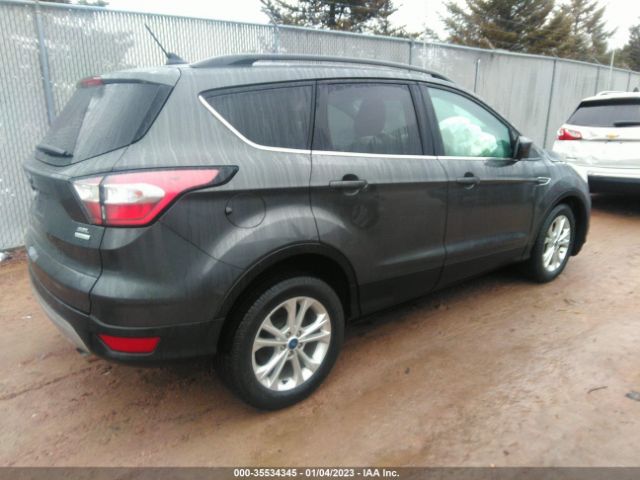1FMCU0HD0JUA66126 Ford ESCAPE SEL