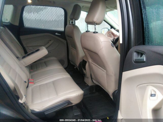 1FMCU0HD0JUA66126 Ford ESCAPE SEL