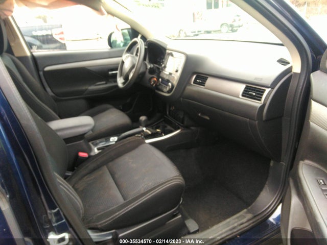 JA4AZ3A30JZ056807 Mitsubishi Outlander Es/se/sel/le
