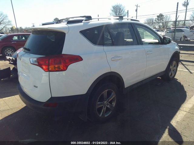 2015 Toyota RAV4, VIN: JTMWFREV4FJ042918