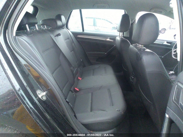 2019 Volkswagen Golf, VIN: WVWPR7AU9KW913158