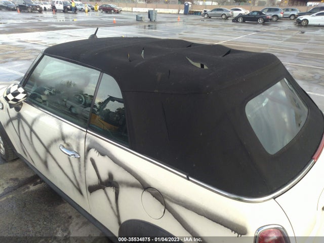 2010 MINI COOPER CONVERTIBLE S VIN: WMWMS3C56ATY09035
