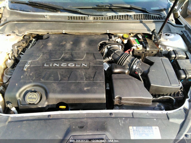 2016 Lincoln MKZ, VIN: 3LN6L2NK1GR623804