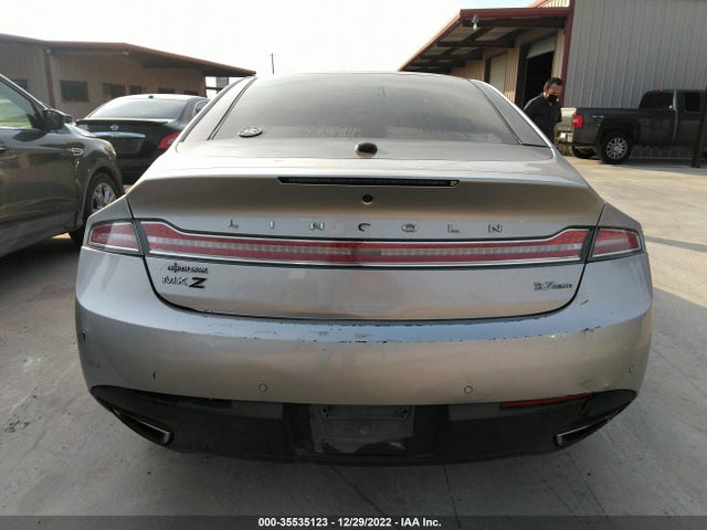2016 Lincoln MKZ, VIN: 3LN6L2NK1GR623804