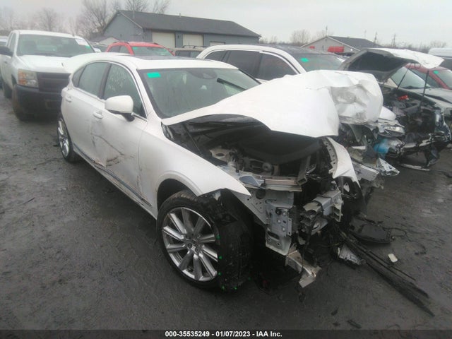 Volvo S90 Inscription 2018 LVYA22ML0JP056018 main image
