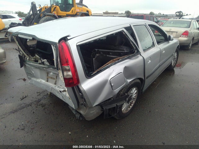 Volvo V70 2004 YV1SW64A042420245 Image 4