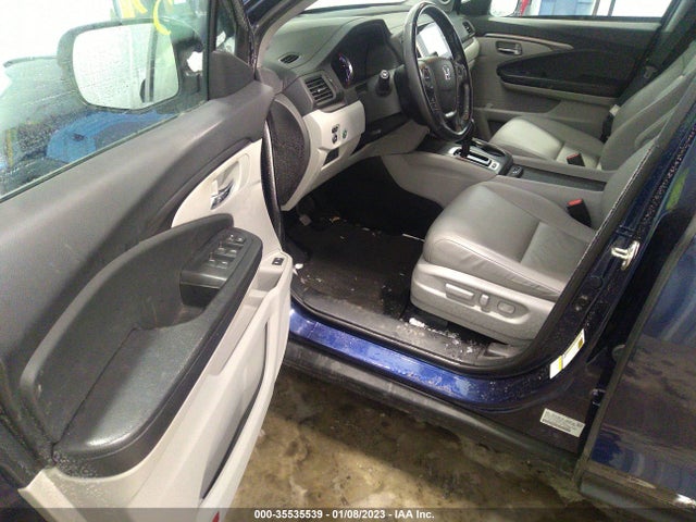 2016 Honda Pilot, VIN: 5FNYF6H53GB111125