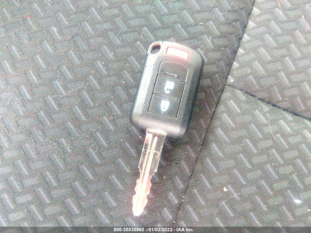JA4ATUAAXNZ051643 Mitsubishi Eclipse Cross Es
