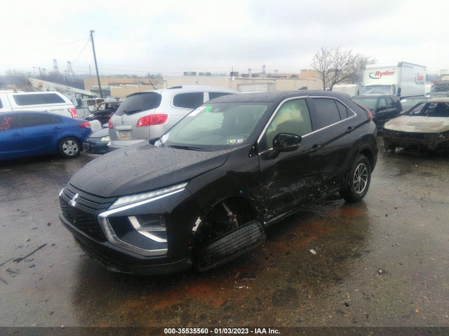 JA4ATUAAXNZ051643 Mitsubishi Eclipse Cross Es