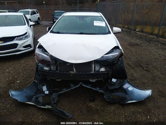2019 Toyota Corolla, VIN: 2T1BURHE5KC136246