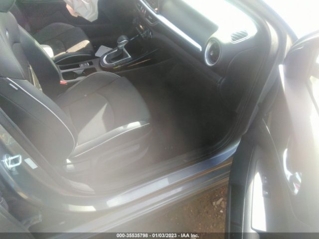 3KPF54AD0NE474386 KIA Forte Gt-line