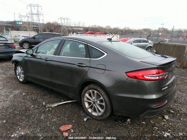 2020 Ford Fusion, VIN: 3FA6P0SU7LR121804