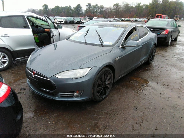 Tesla MODEL S 2013 5YJSA1CN1DFP14567 Image 2