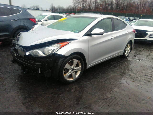 2013 HYUNDAI ELANTRA GLS VIN: KMHDH4AE0DU613080