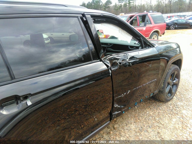 2022 Jeep Grand Cherokee, VIN: 1C4RJKBG5N8587752