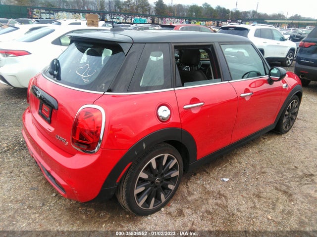 2021 Mini Hardtop, VIN: WMWXU9C04M2P22243