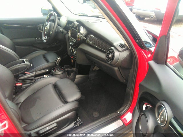 2021 Mini Hardtop, VIN: WMWXU9C04M2P22243