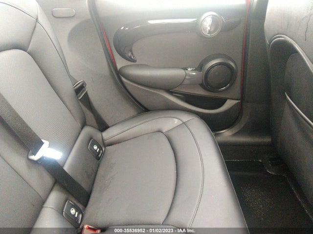 2021 Mini Hardtop, VIN: WMWXU9C04M2P22243