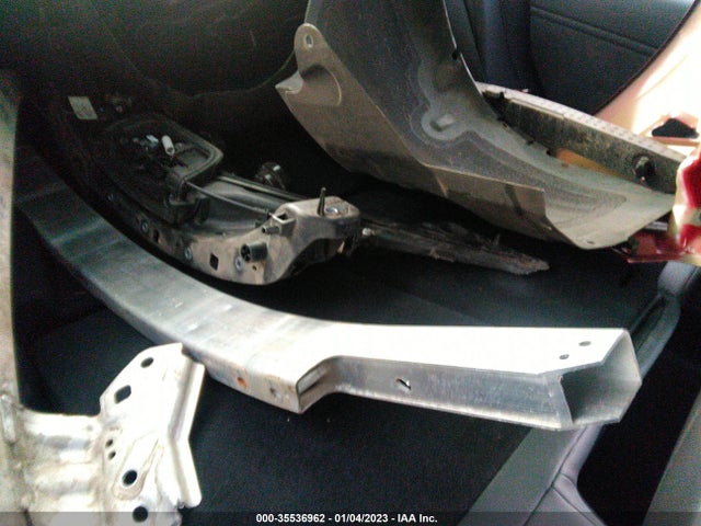 Tesla MODEL 3 2018 5YJ3E1EB1JF084945 Image 9