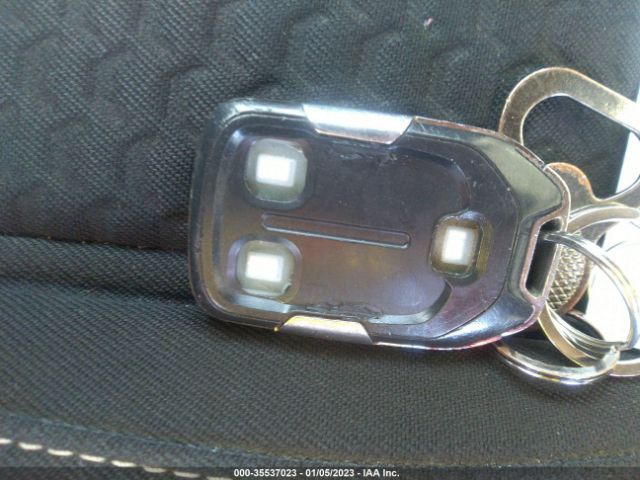 1GKKNKLA2HZ220651 GMC ACADIA SLE