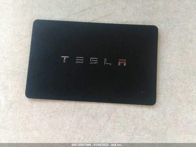 Tesla Model Y 2020 5YJYGDEE1LF054097 Image 3
