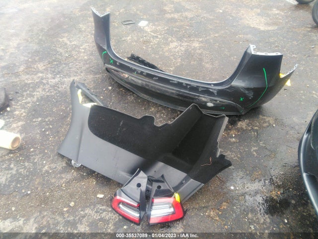 Tesla Model Y 2020 5YJYGDEE1LF054097 Image 4