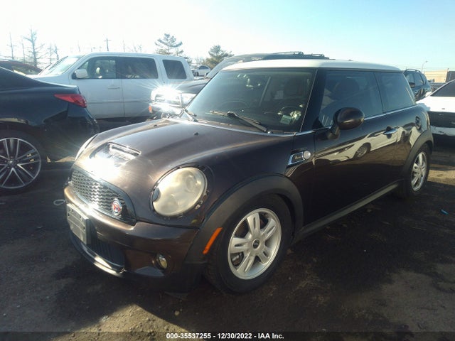 Mini COOPER HARDTOP 2010 WMWMF7C54ATZ70379 Image 2