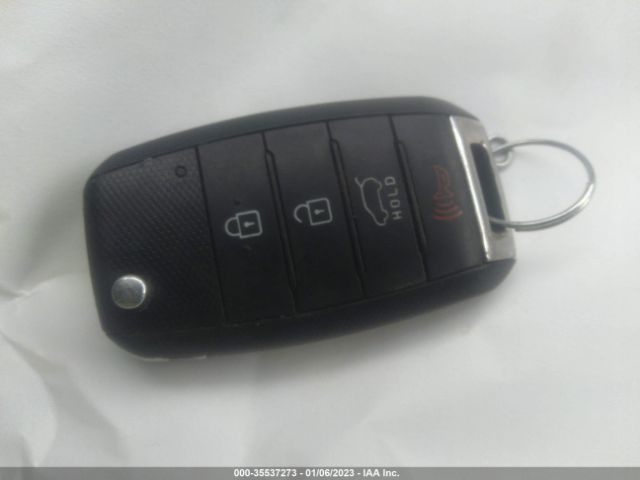 5XYKTDA72FG589302 KIA SORENTO LX