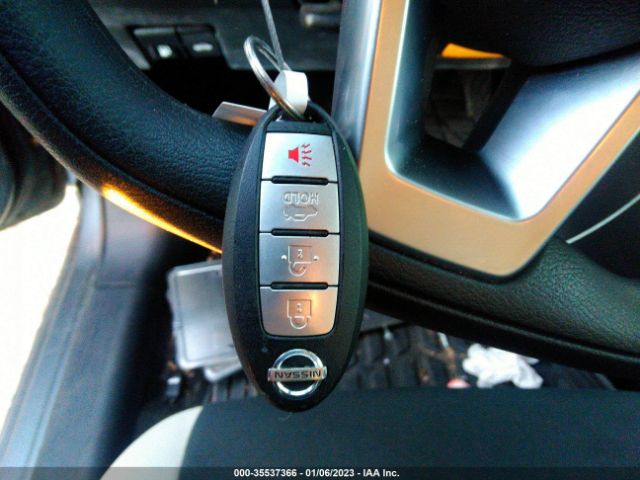 3N1CN8EV4LL892359 Nissan VERSA SV