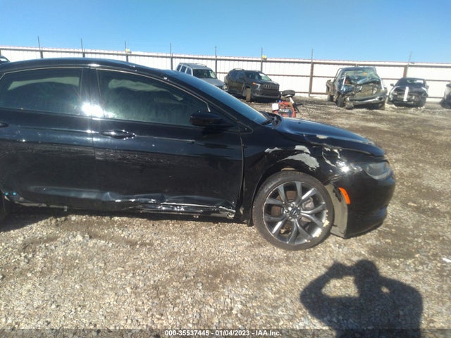 Chrysler 200 S 2015 1C3CCCBG7FN582582 Image 10