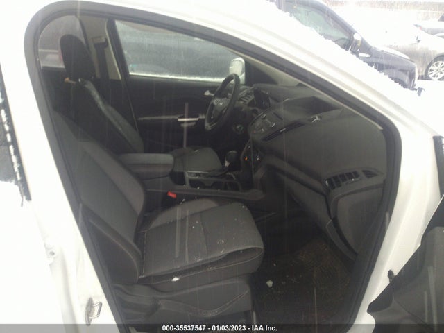2017 Ford Escape, VIN: 1FMCU9GD1HUF08136