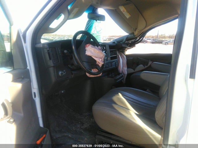 Chevrolet EXPRESS CARGO VAN 2021 1GCWGBFP8M1241651 Image 5