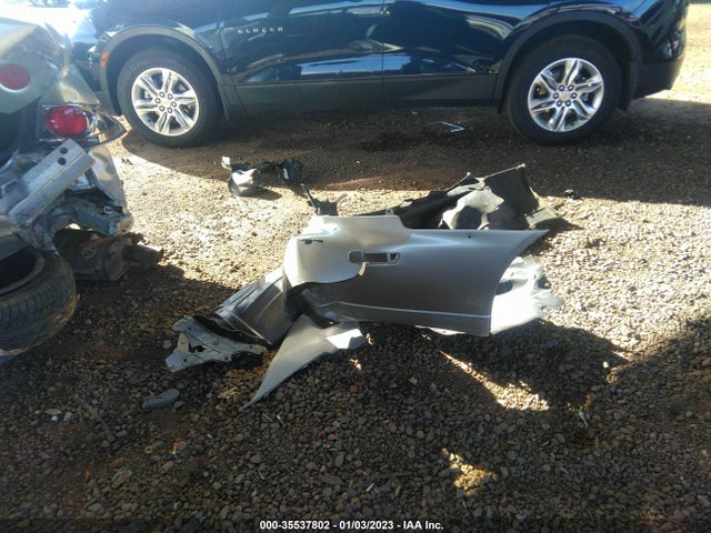 Lexus IS 300 2001 JTHBD182010024954 Image 3