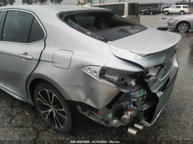 2018 Toyota Camry, VIN: 4T1B21HK4JU007120