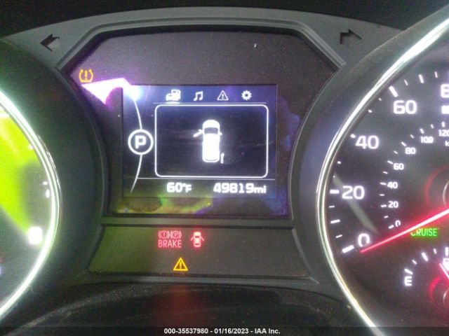 KNDMB5C19H6316308 KIA SEDONA LX
