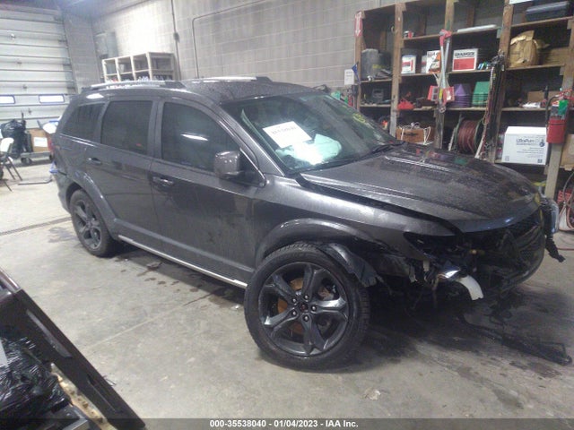 2018 3C4PDCGG7JT369661 main image