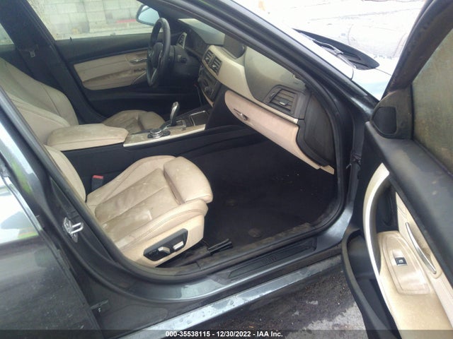 BMW 3 Series 320i 2016 WBA8A9C59GK619137 Image 6