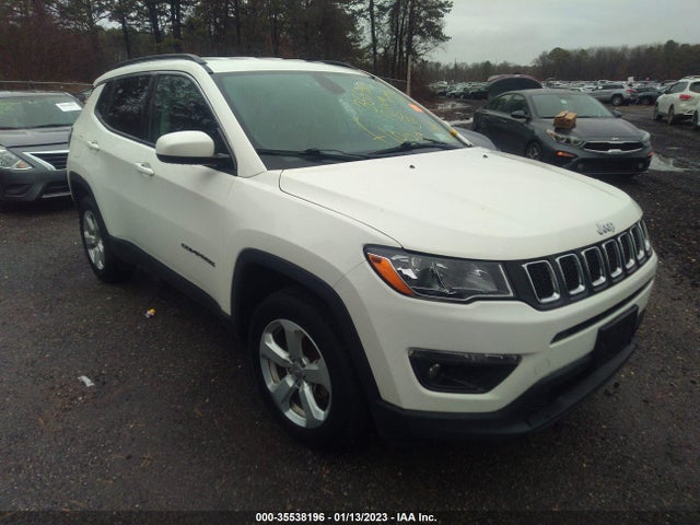 2017 Jeep Compass, VIN: 3C4NJDBB2HT651881