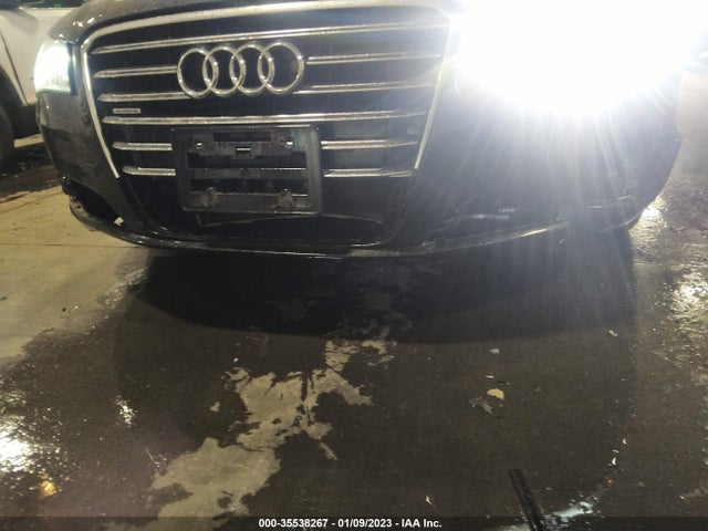 WAURVAFD6CN019214 Audi A8 L