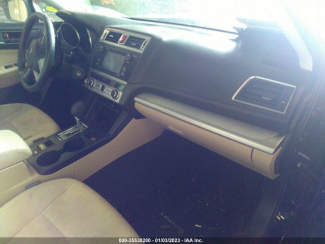 4S3BNAA65F3058292 Subaru Legacy 2.5i