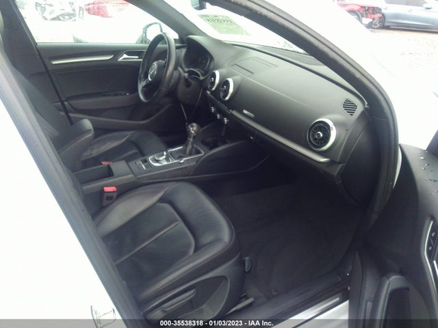 2018 Audi A3, VIN: WAUAUGFF4J1013548