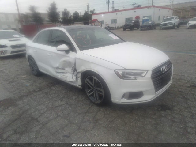 2018 Audi A3, VIN: WAUAUGFF4J1013548
