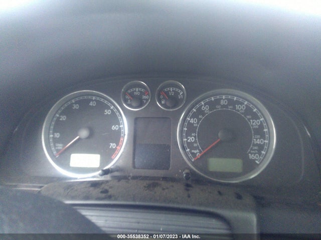 2002 VOLKSWAGEN PASSAT GLS VIN: WVWPD63B82P352787