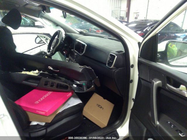 KNDPM3AC8N7017124 KIA Sportage Lx