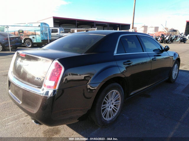 2C3CCAAG0CH206073 Chrysler 300