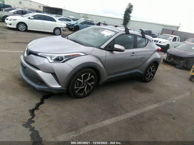 Toyota C-HR XLE 2018 NMTKHMBX6JR032595 Image 2